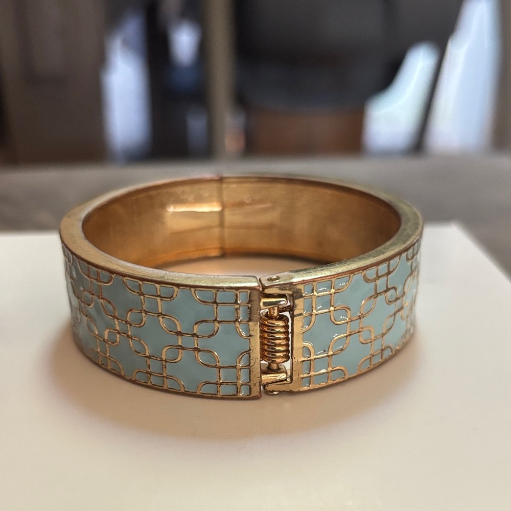 Bangle Set - Picture 5 of 7